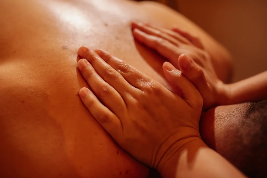 Massage tantrique et confiance en soi